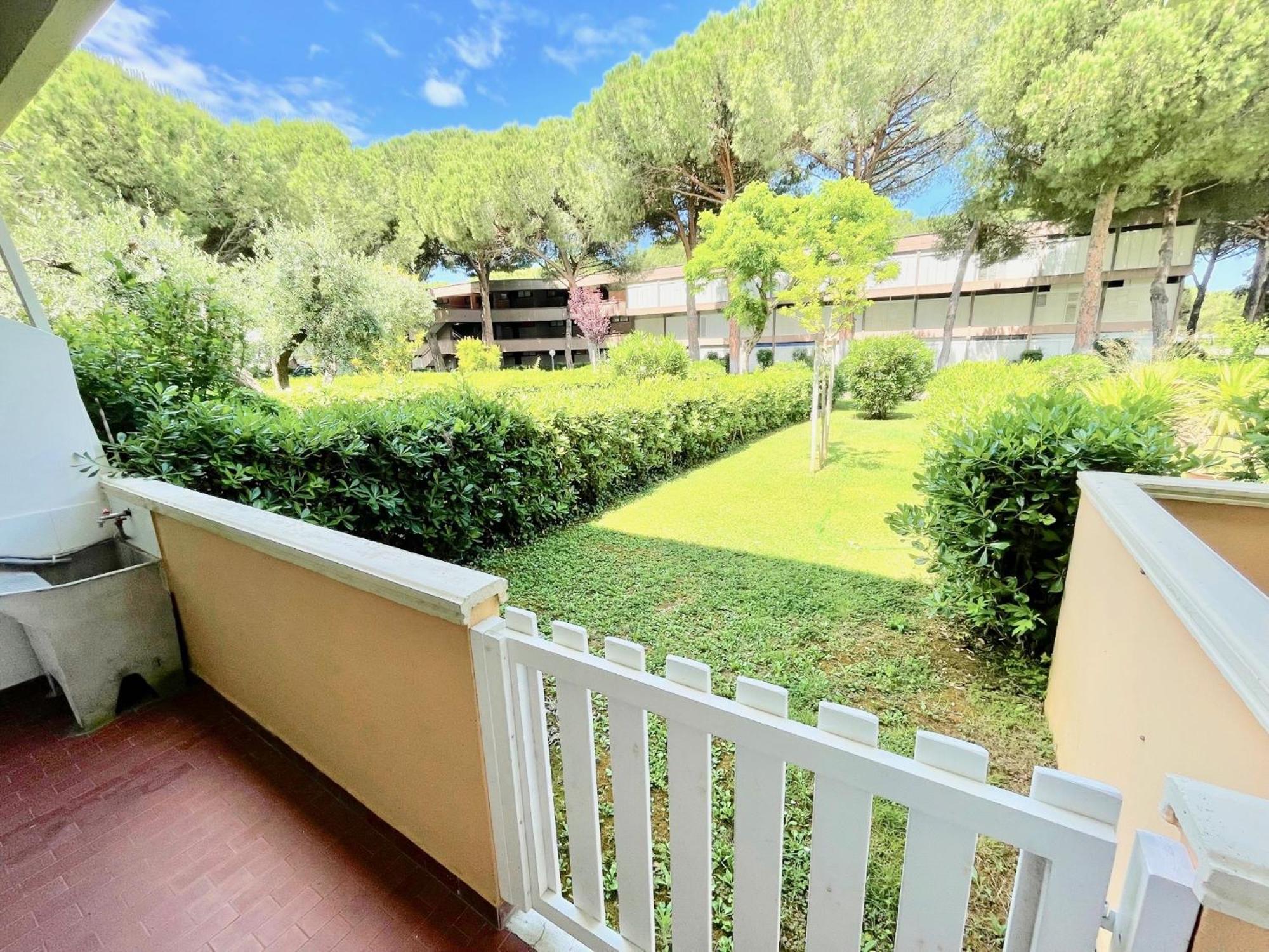 Appartamenti Via Dei Cipressi Marina Di Bibbona Buitenkant foto