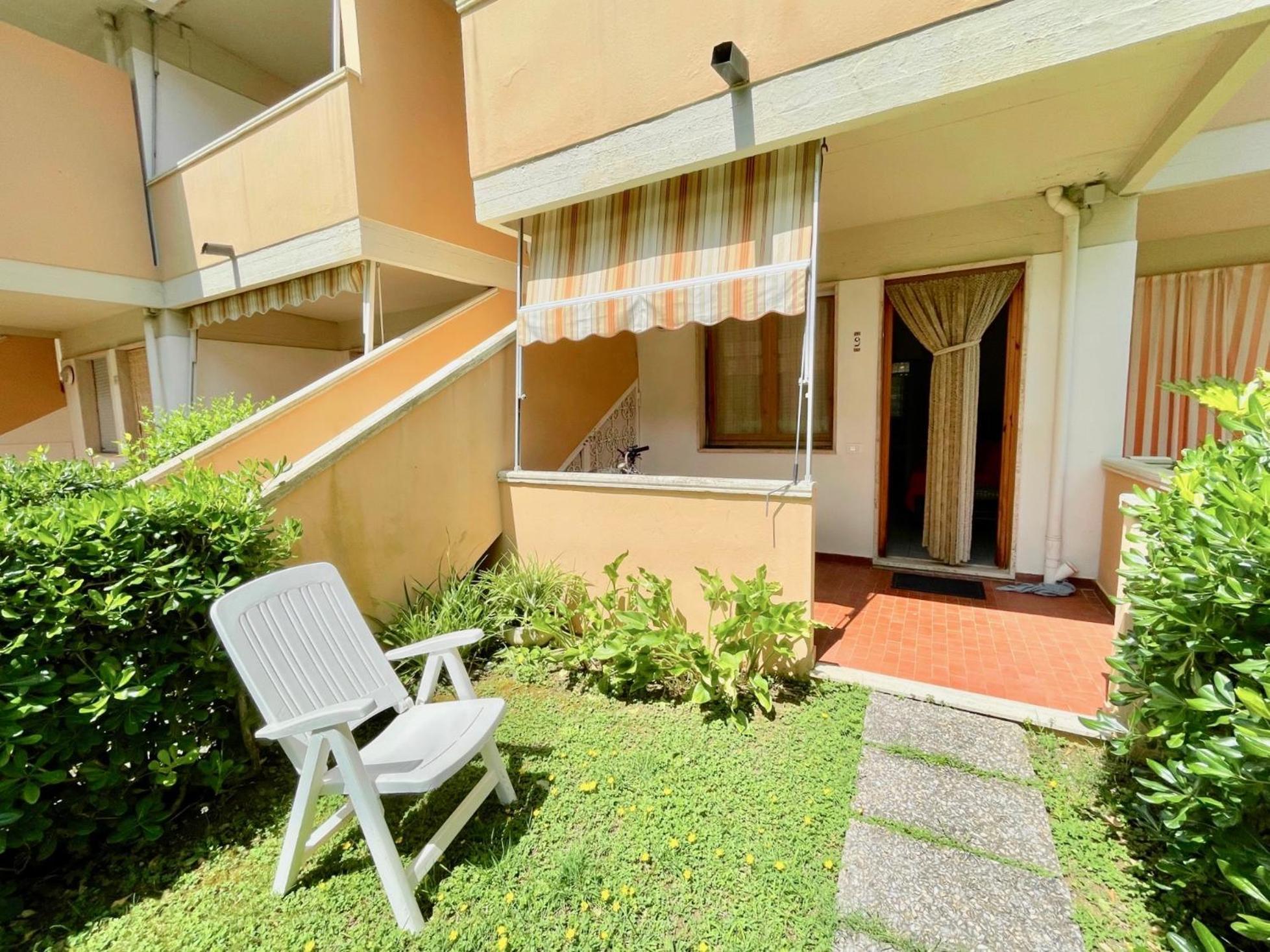 Appartamenti Via Dei Cipressi Marina Di Bibbona Buitenkant foto